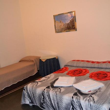 Booking House Rome Bagian luar foto