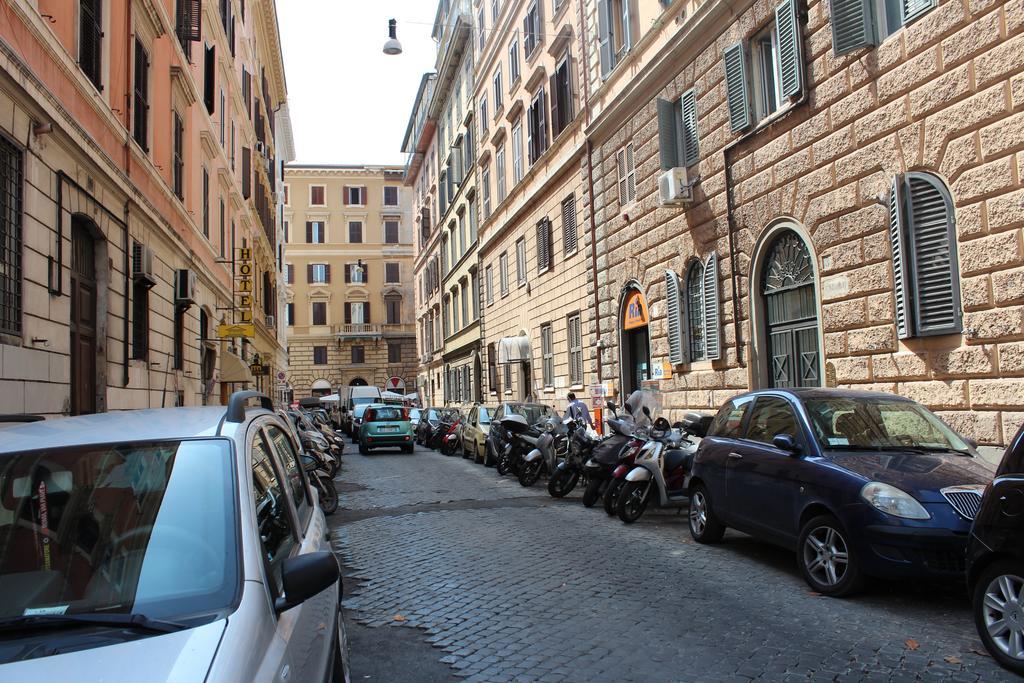 Booking House Rome Ruang foto