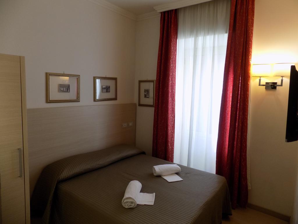Booking House Rome Bagian luar foto