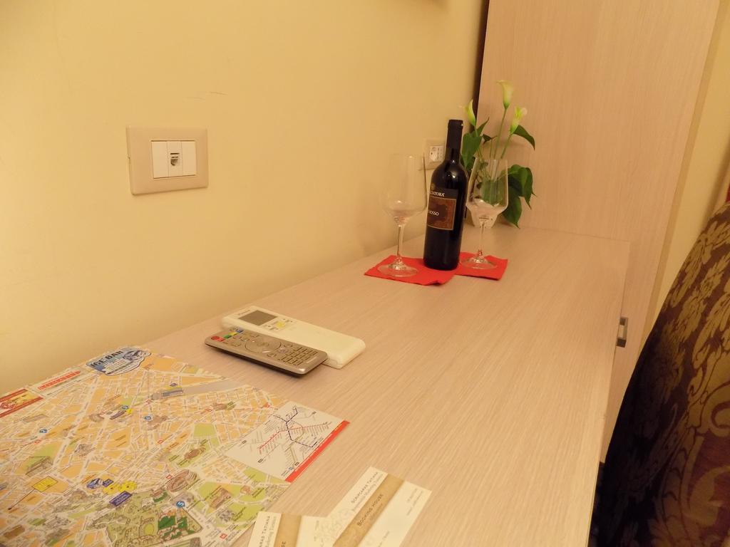 Booking House Rome Bagian luar foto