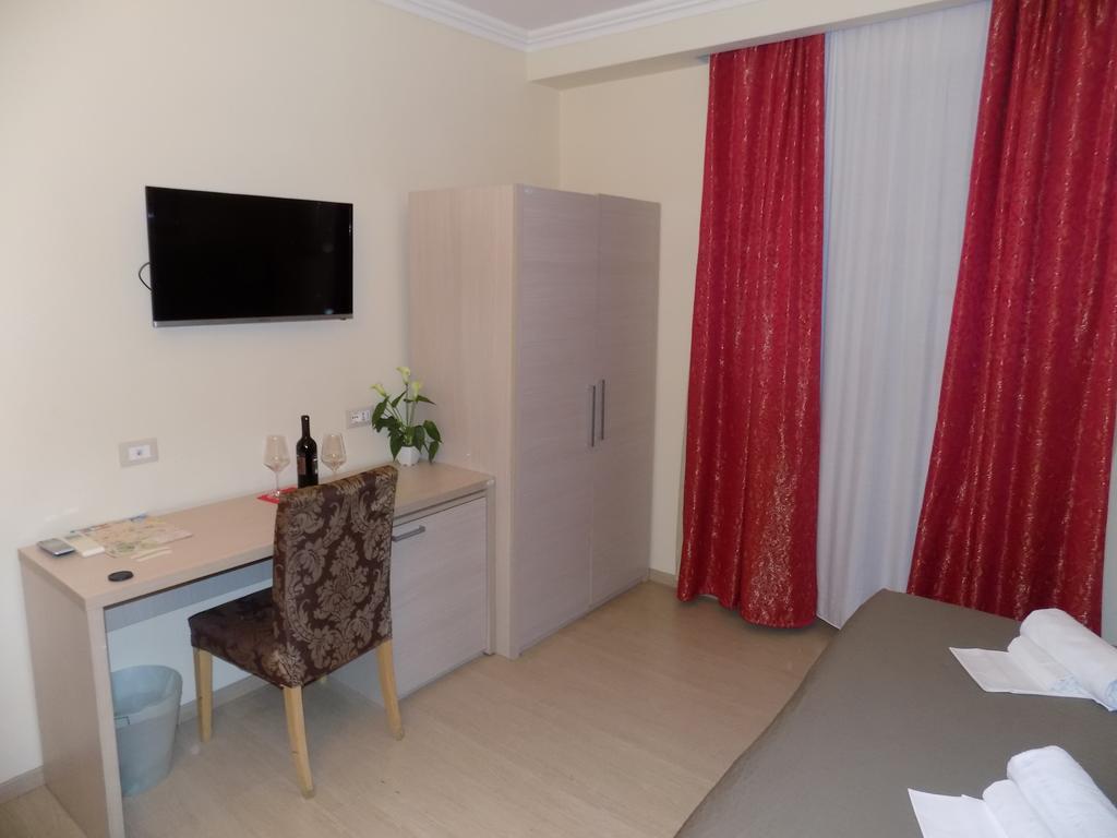 Booking House Rome Bagian luar foto